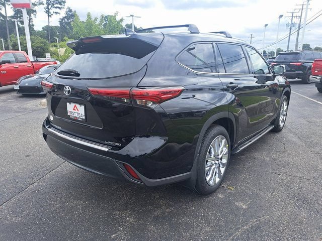 Certified 2020 Toyota Highlander Limited AWD/4WD image 7