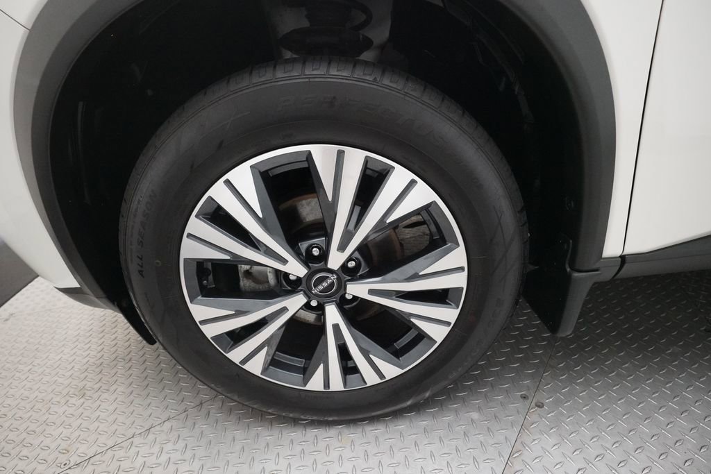 Used 2023 Nissan Rogue SV w/ SV Premium Package AWD/4WD image 27