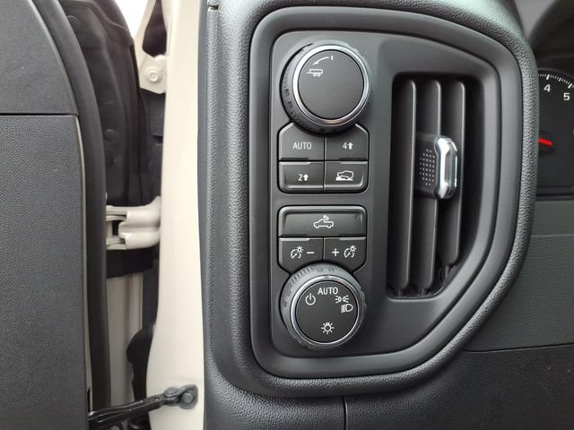 New 2026 Chevrolet Silverado 1500 Custom w/ Turbomax Blackout Package AWD/4WD image 12