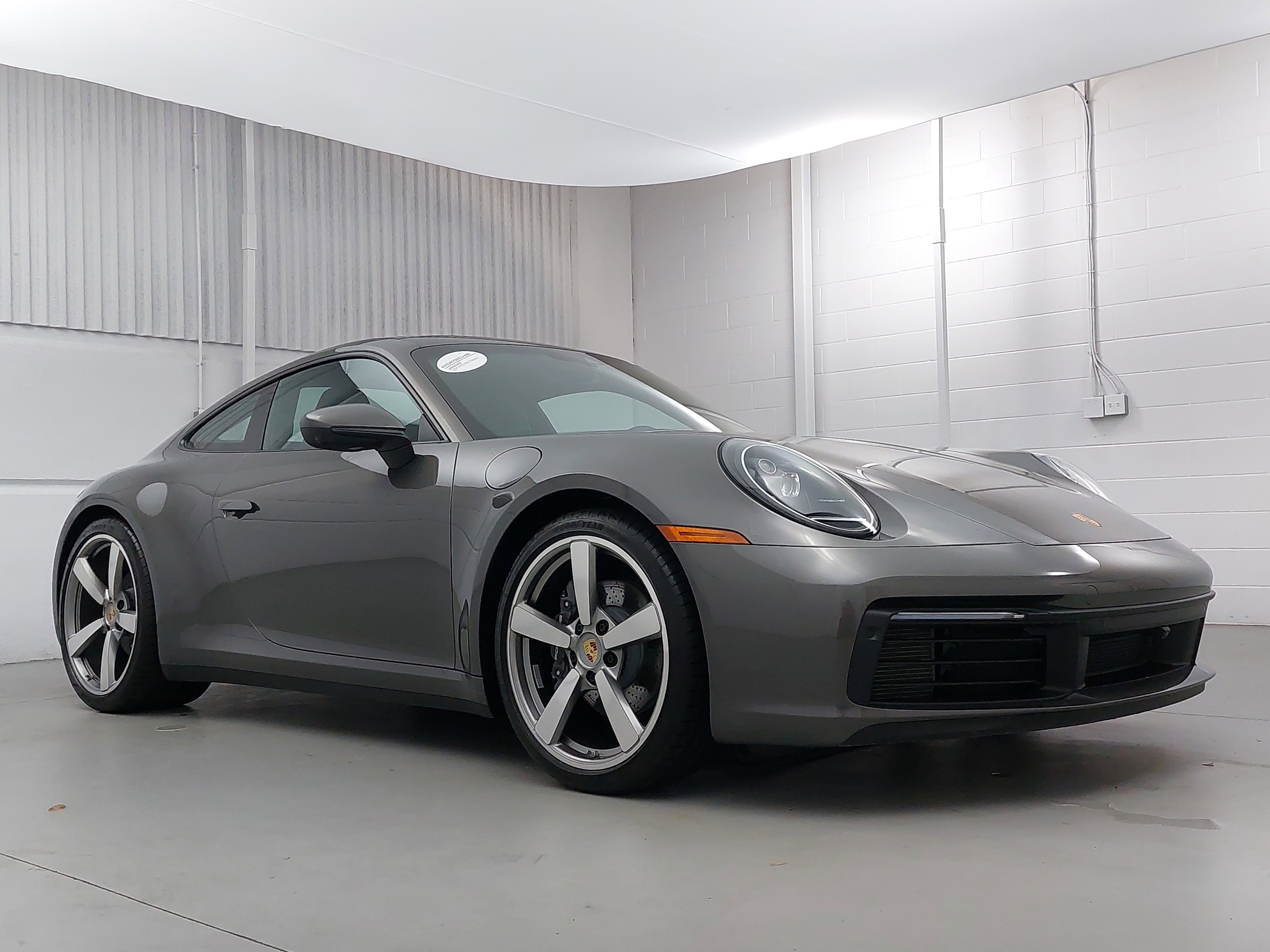 Used 2023 Porsche 911 Carrera image 9