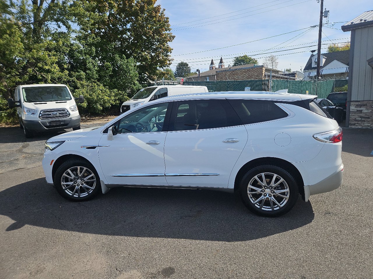 Used 2022 Buick Enclave Premium w/ Experience Buick Package image 6