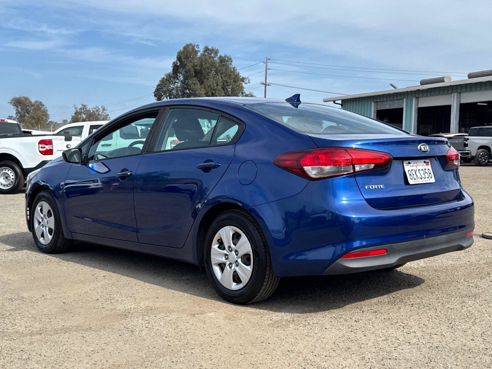 Used 2018 Kia Forte LX FWD image 11