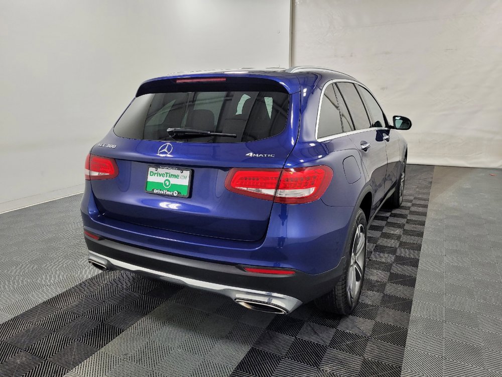 Used 2018 Mercedes-Benz GLC 300 4MATIC w/ Multimedia Package image 9