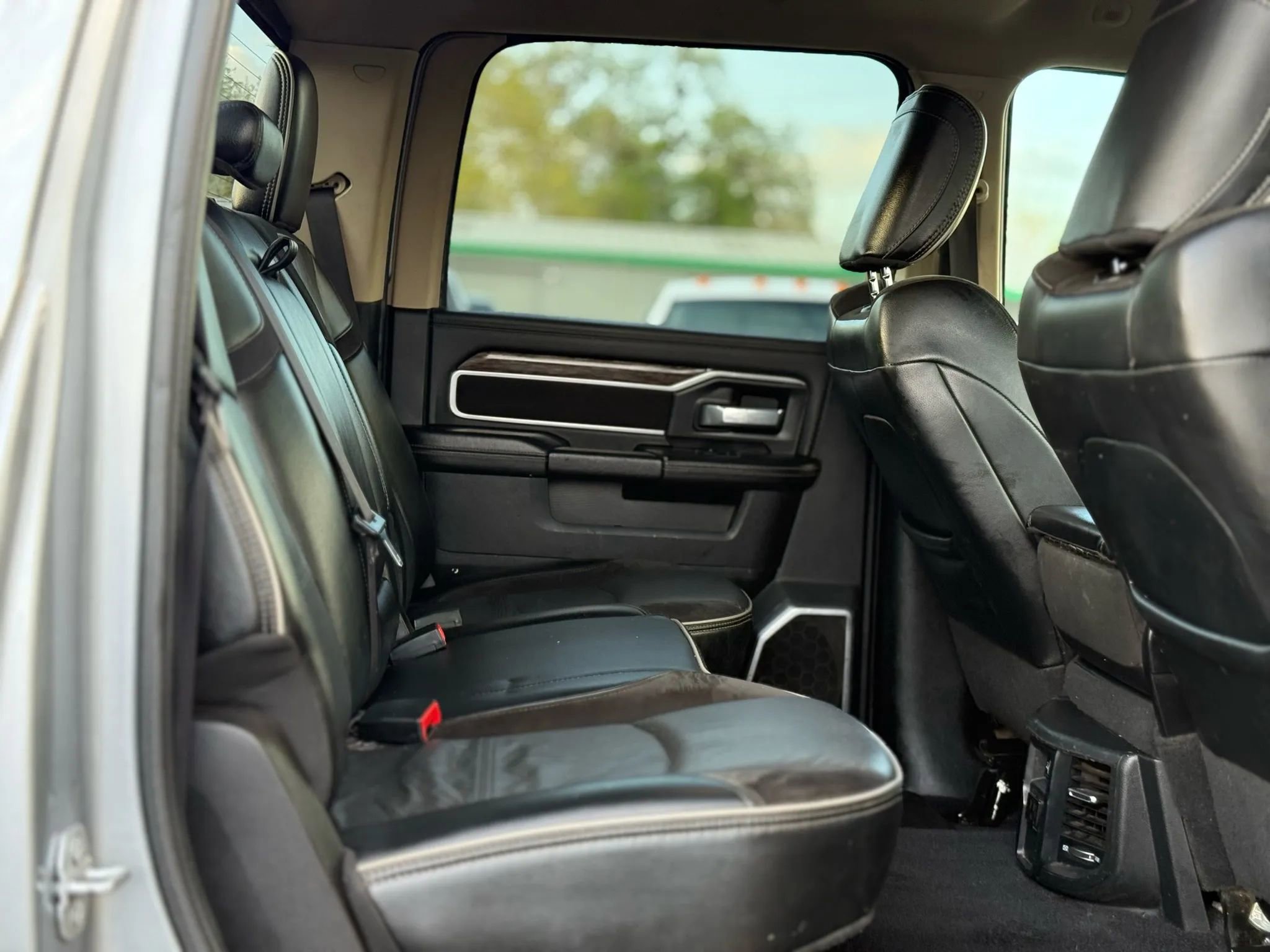 Used 2020 RAM 2500 Laramie image 23