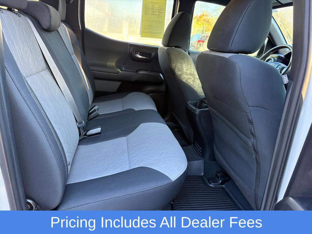 Used 2020 Toyota Tacoma TRD Sport w/ Technology Package AWD/4WD image 20