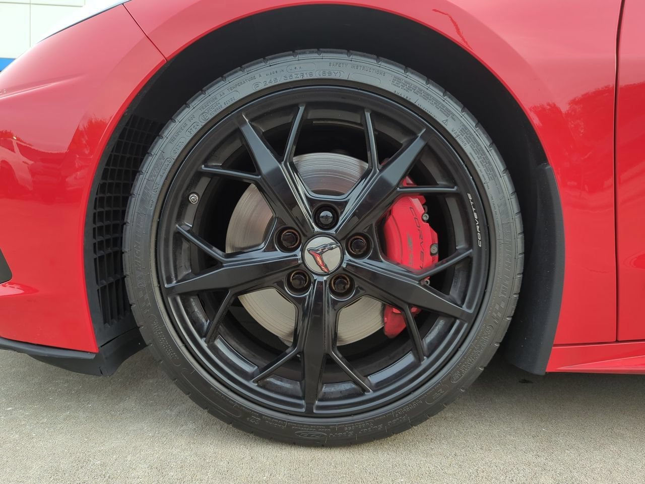 Certified 2021 Chevrolet Corvette Stingray Premium Conv w/ Z51 Performance Package RWD image 23