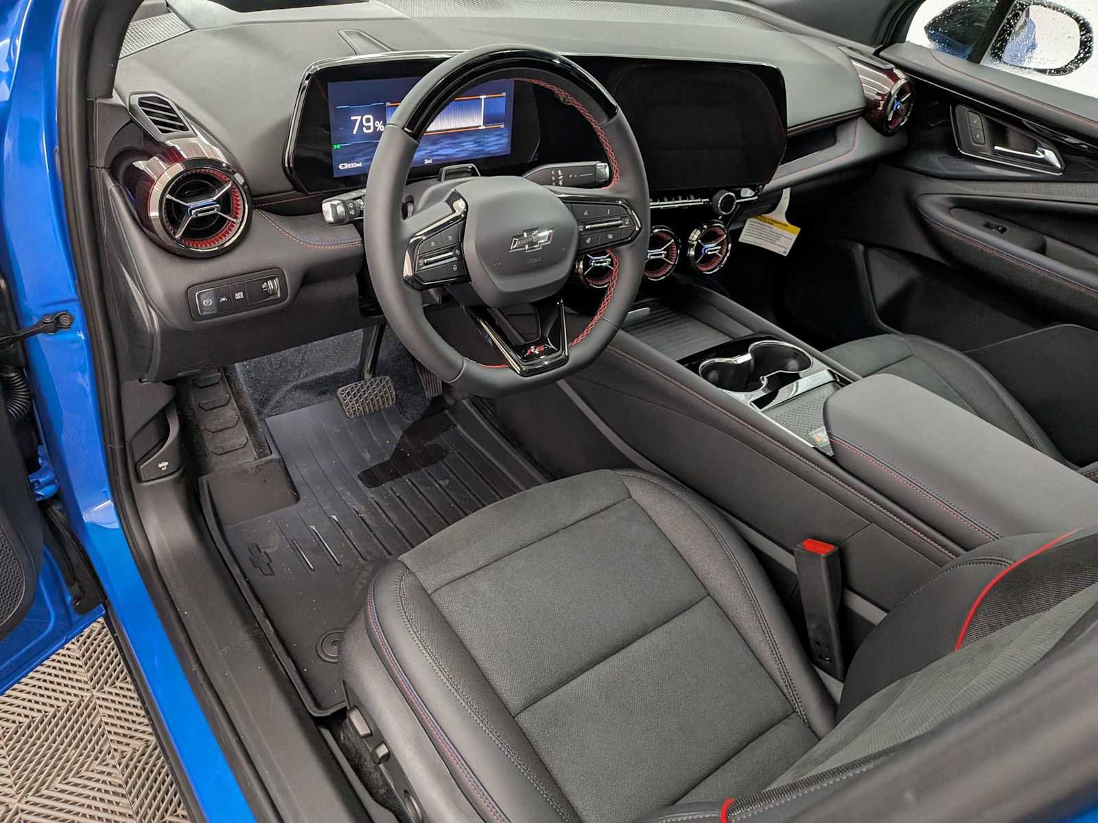 New 2026 Chevrolet Blazer EV RS image 2