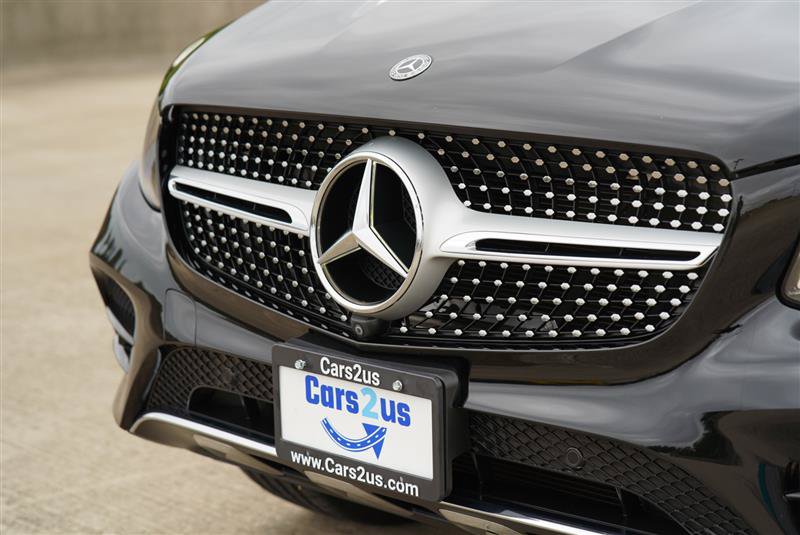 Used 2019 Mercedes-Benz GLC 300 4MATIC Coupe image 25
