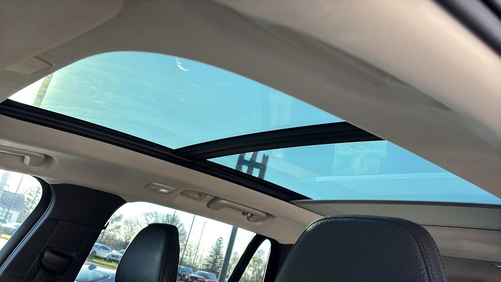 Certified 2023 Volvo XC90 B6 Core w/ Climate Package image 10