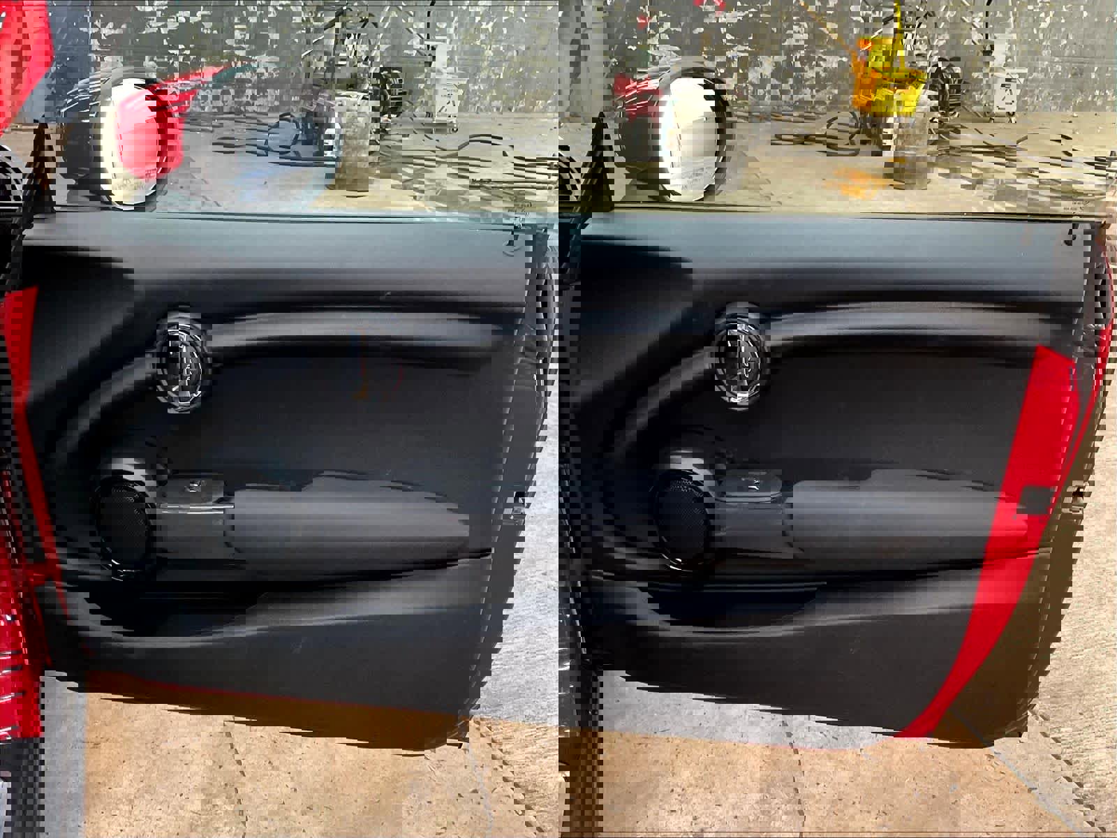 Used 2022 MINI Cooper 2-Door Hardtop image 23