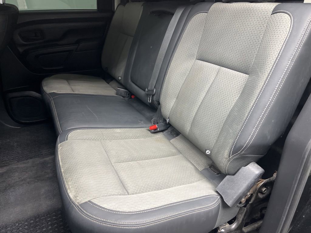 Used 2020 Nissan Titan S w/ Accessory Utility Package RWD image 20