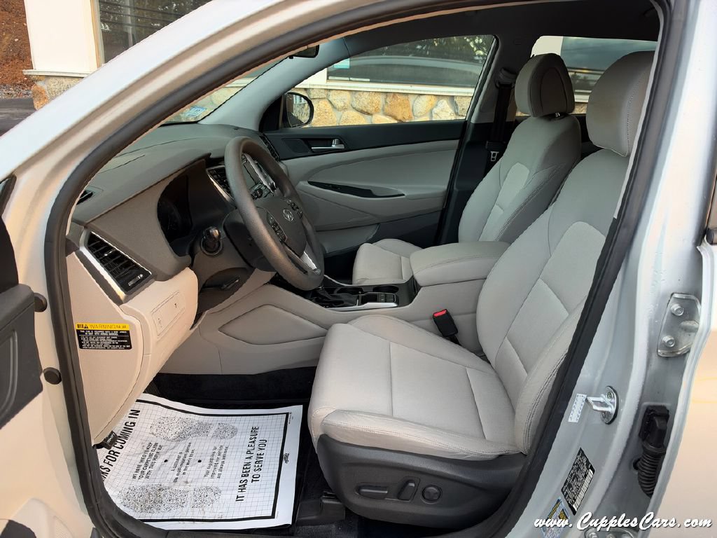 Used 2017 Hyundai Tucson SE w/ SE Popular Package 02 AWD/4WD image 3