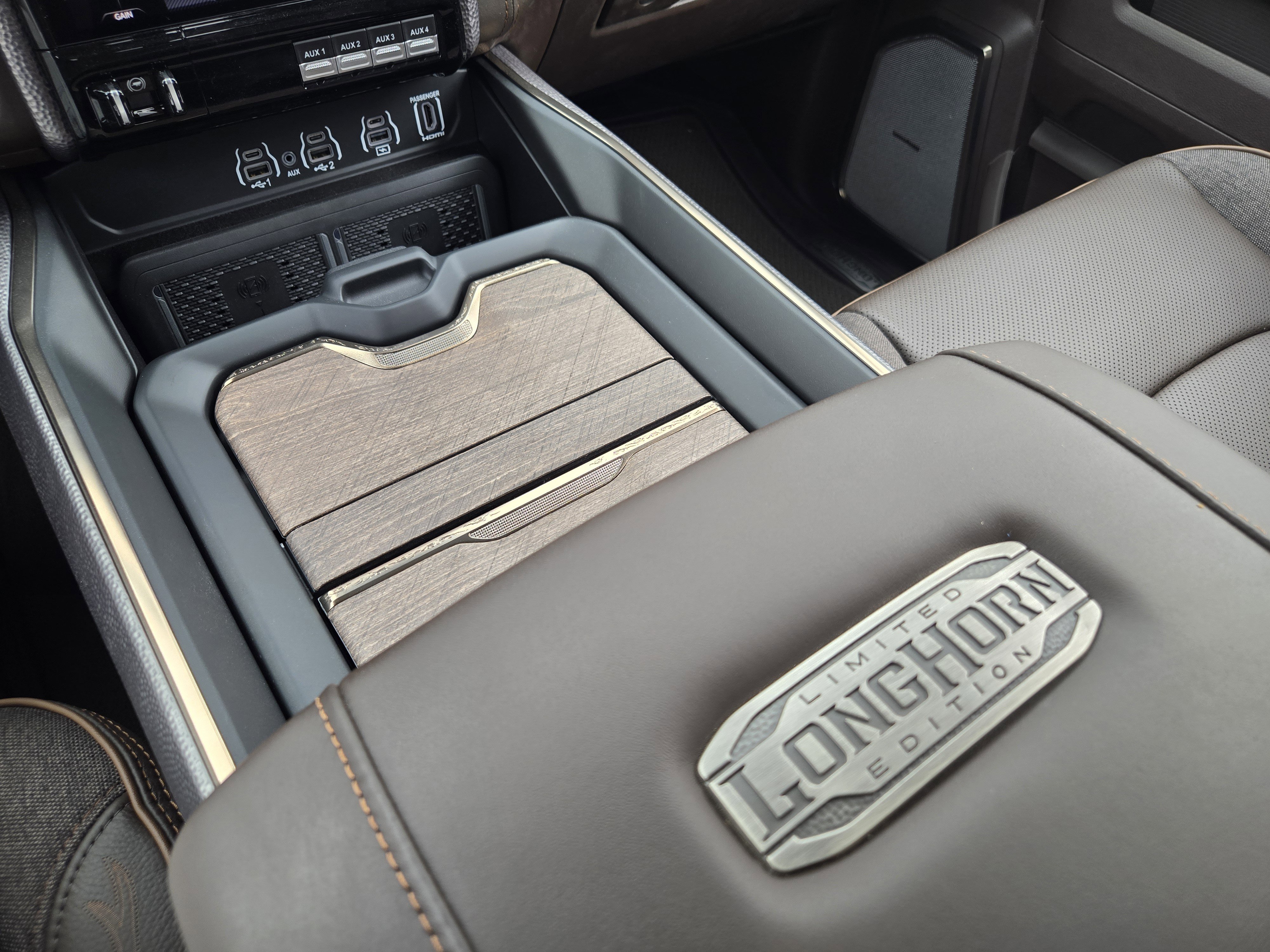 New 2026 RAM 3500 Longhorn image 17