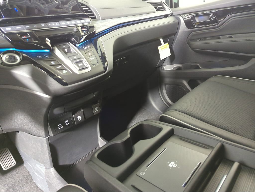 New 2026 Honda Odyssey Elite image 19