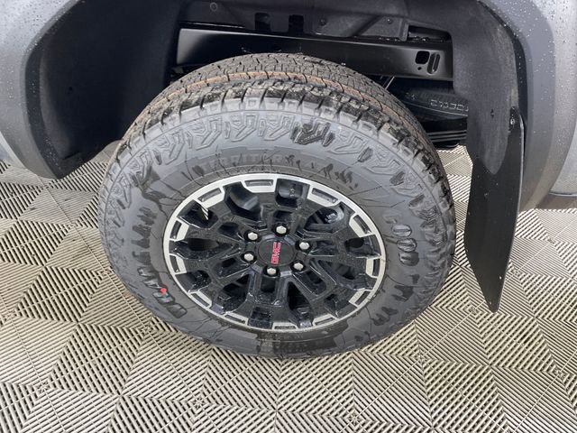 New 2026 GMC Canyon AT4 image 20