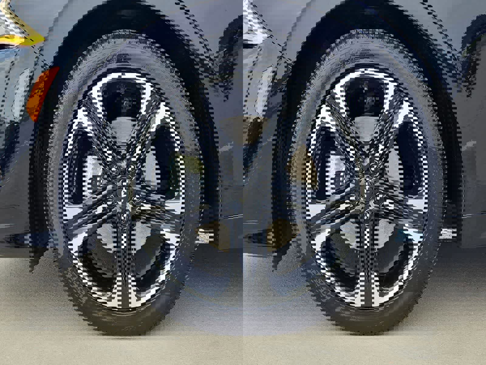 Used 2023 Kia K5 GT-Line image 12