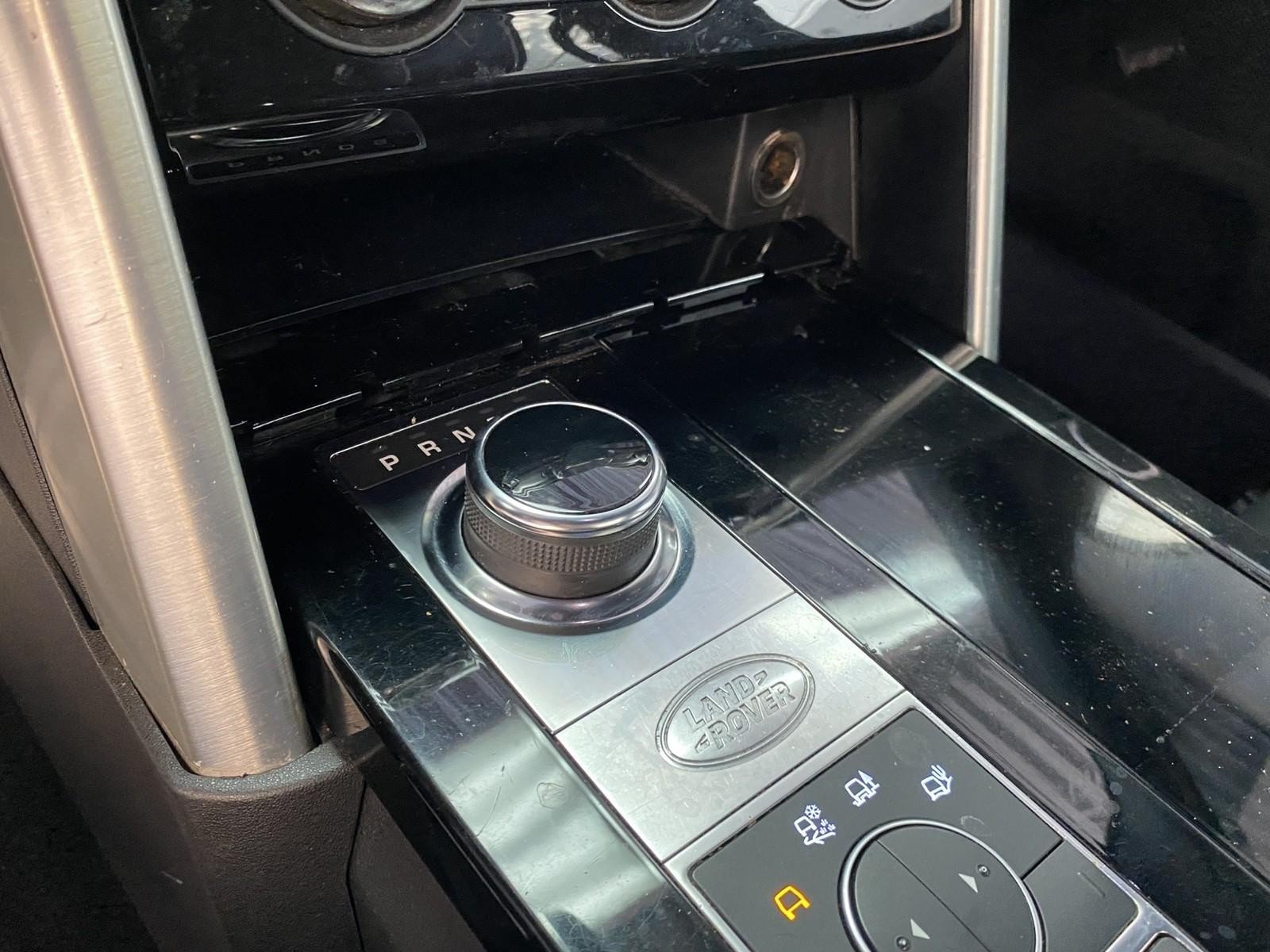 Used 2019 Land Rover Discovery HSE AWD/4WD image 22