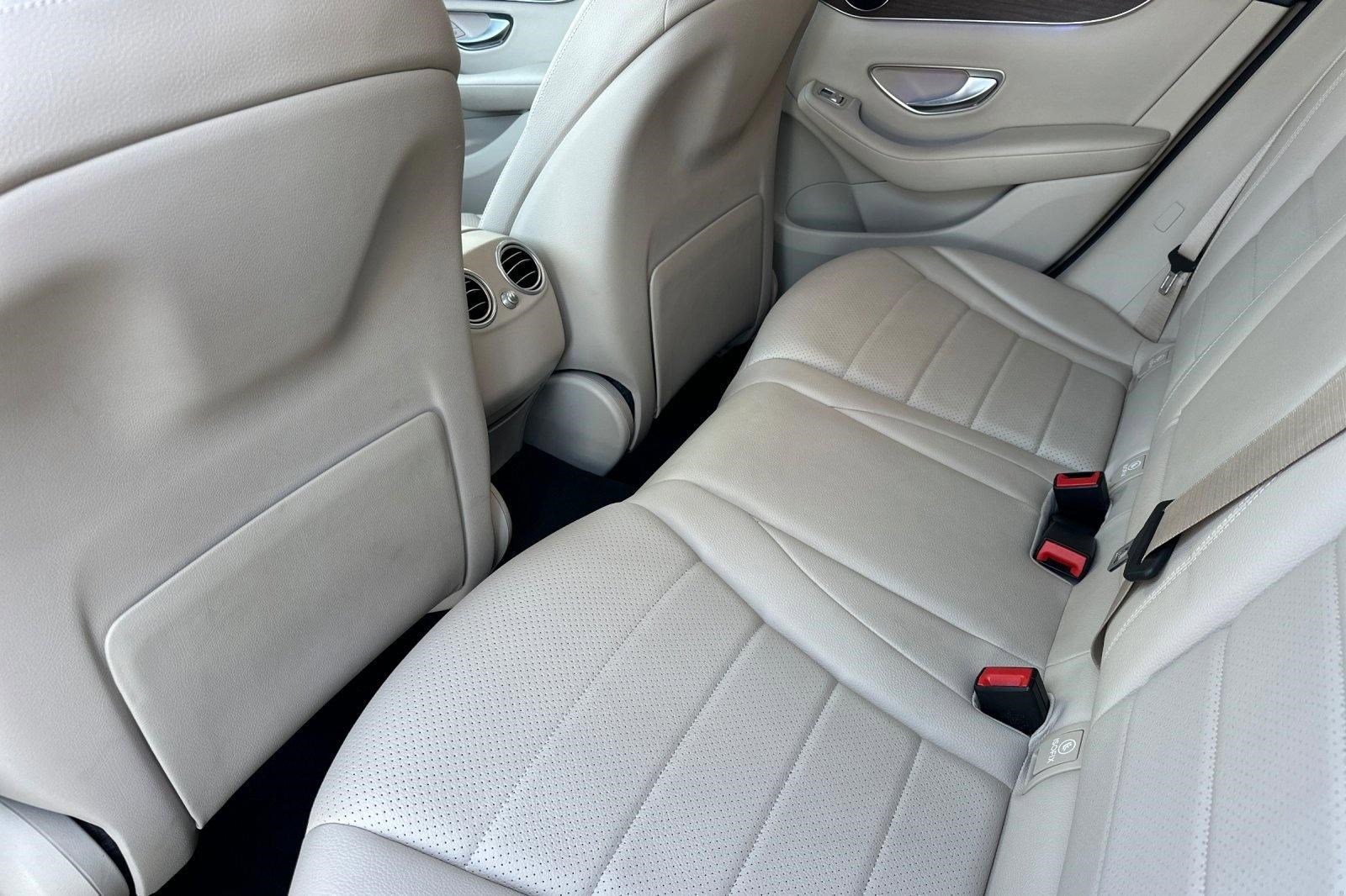 Certified 2022 Mercedes-Benz GLC 300 4MATIC image 25