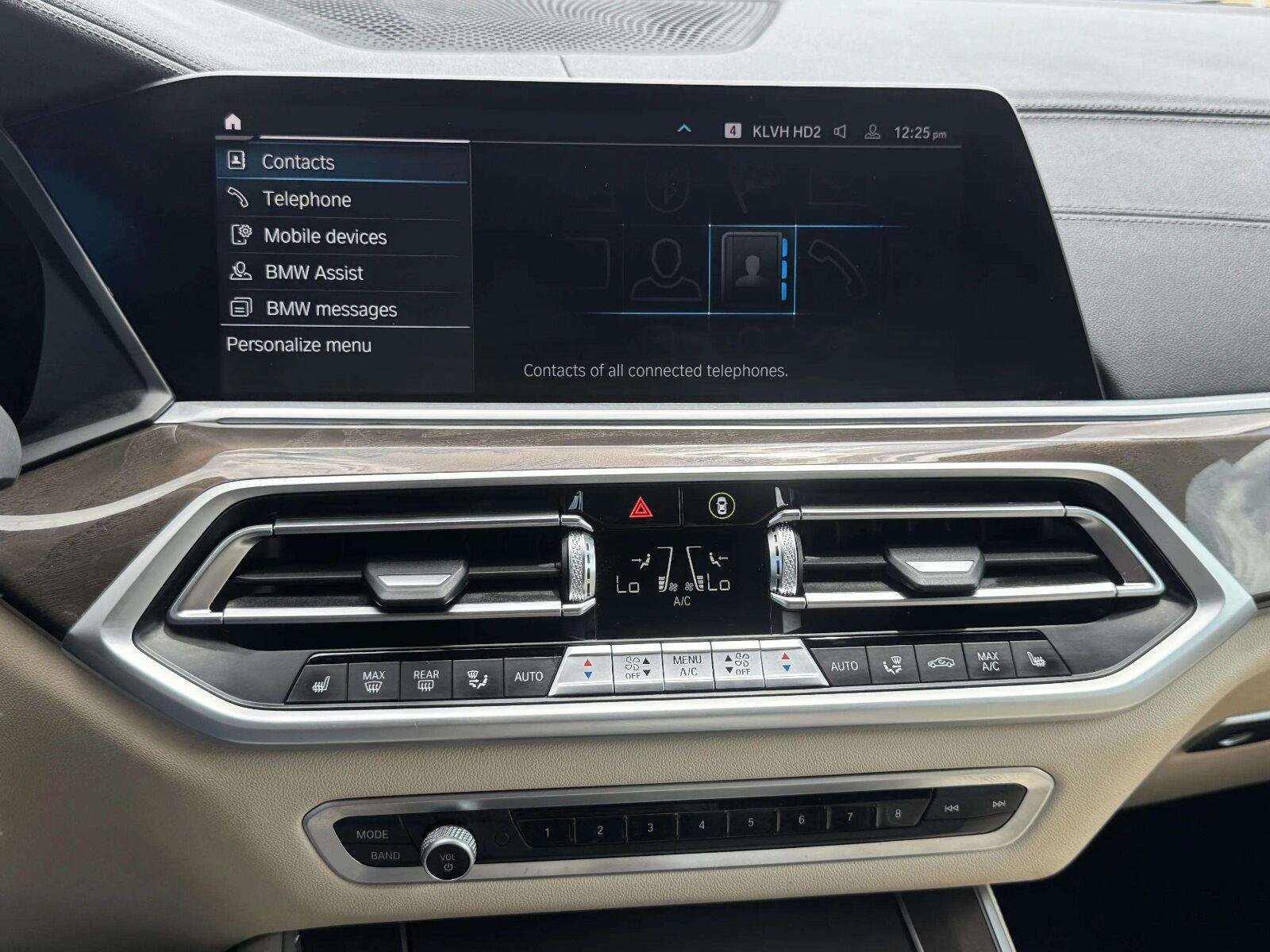 Used 2022 BMW X5 xDrive40i w/ Premium Package AWD/4WD image 37