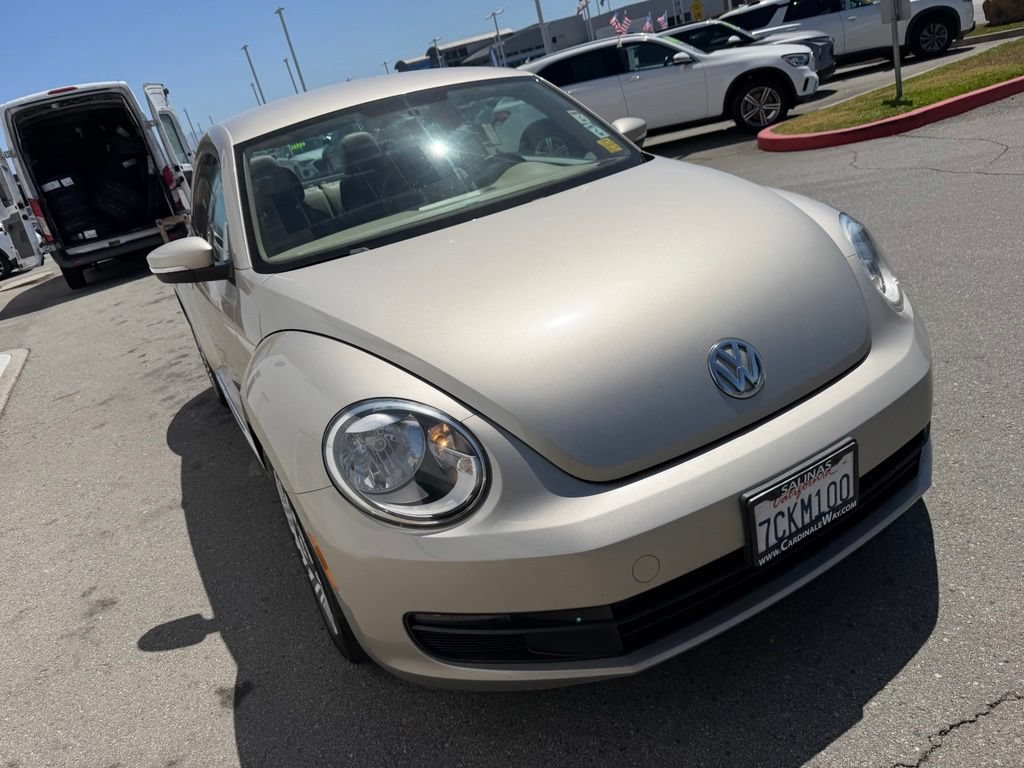 Used 2014 Volkswagen Beetle 2.5 FWD image 8