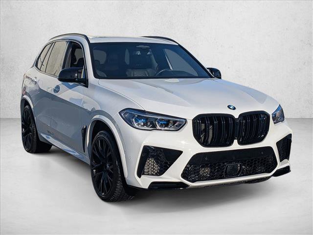 Used 2020 BMW X5 M Competition w/ Executive Package image 3