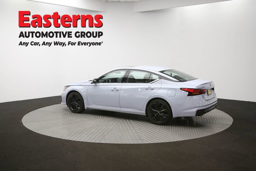 Used 2023 Nissan Altima 2.5 SR w/ SR Premium Package image 62