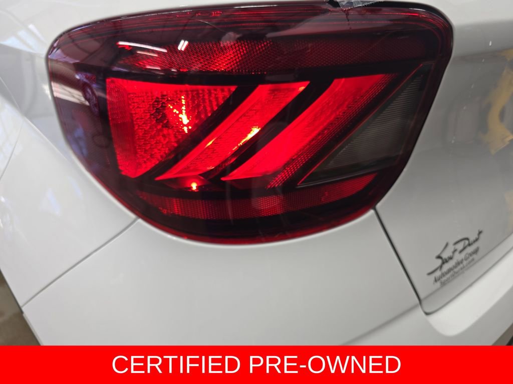 Certified 2026 Hyundai Venue SEL FWD image 35