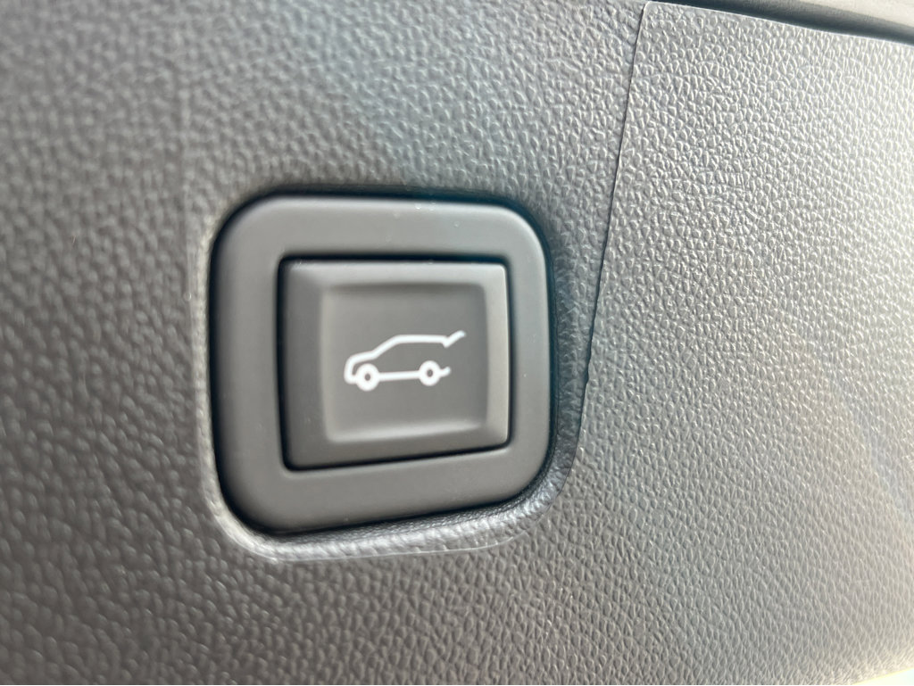 New 2024 Chevrolet Blazer LT image 30