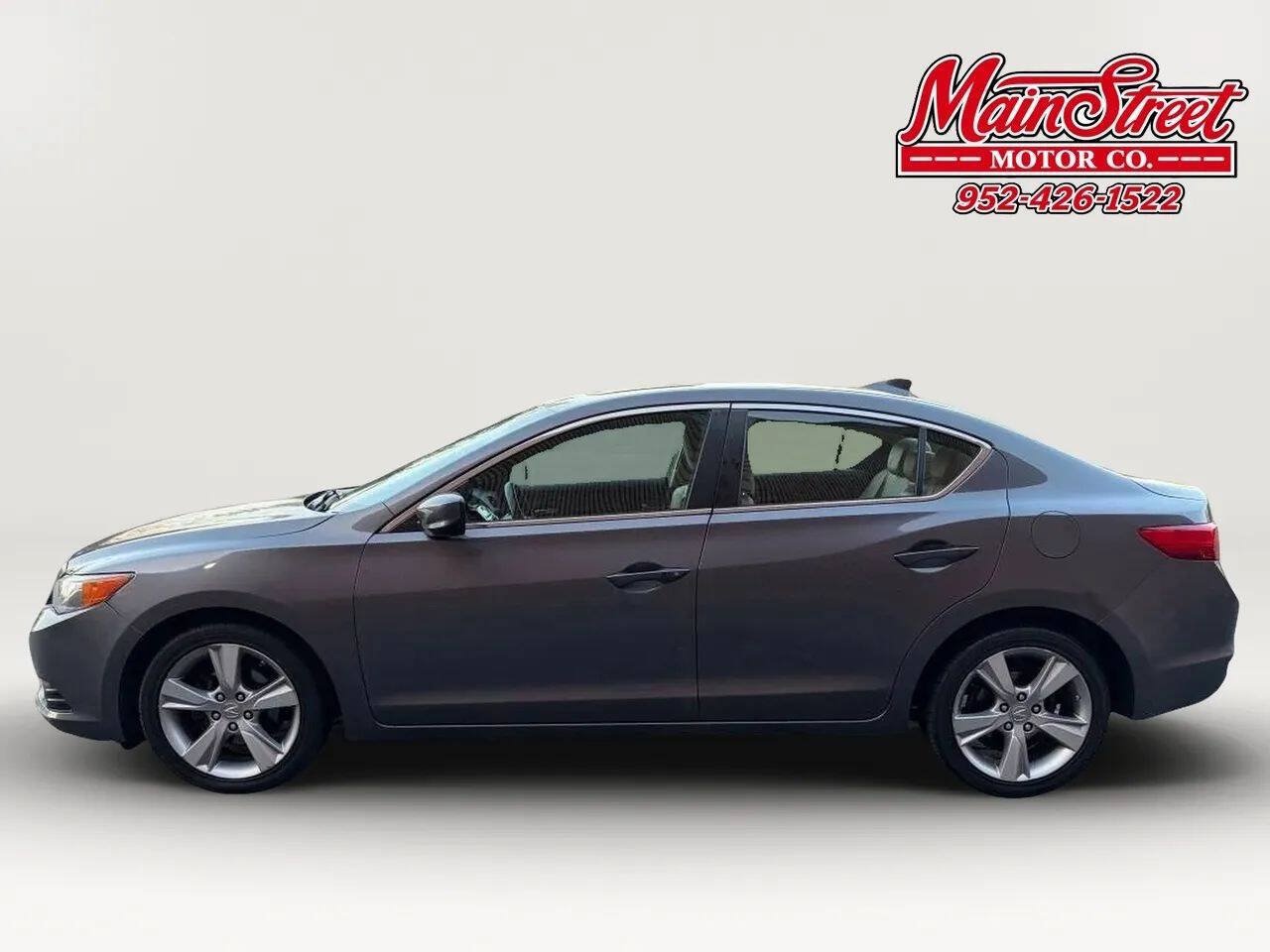 Used 2015 Acura ILX w/ Premium Package FWD image 4