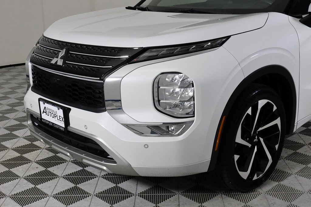 Used 2022 Mitsubishi Outlander SEL image 42