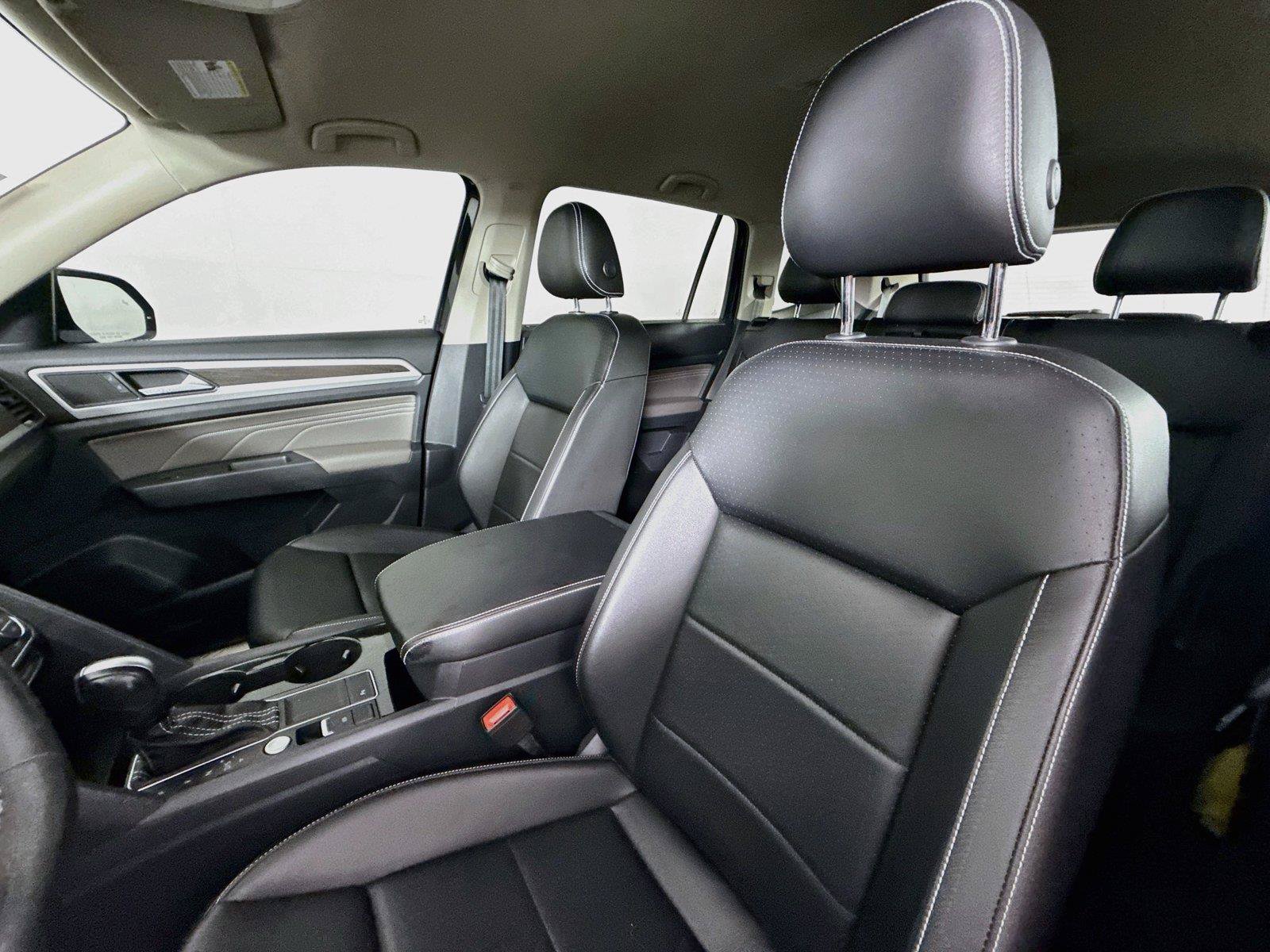 Used 2022 Volkswagen Atlas SE FWD image 3