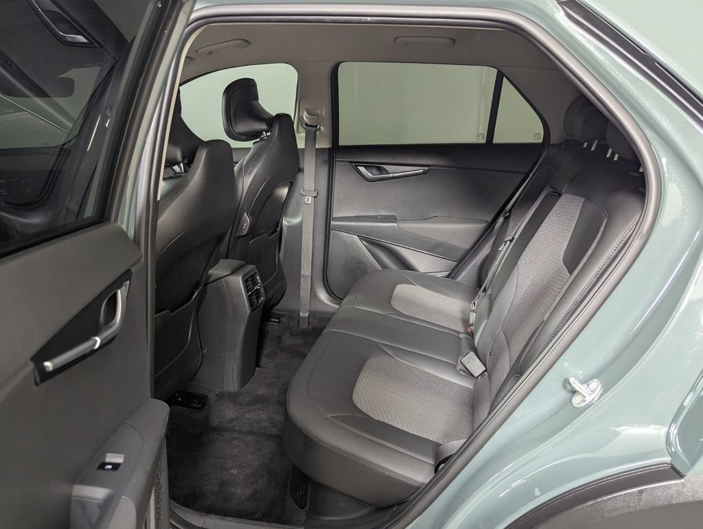 Used 2024 Kia Niro EX FWD image 23