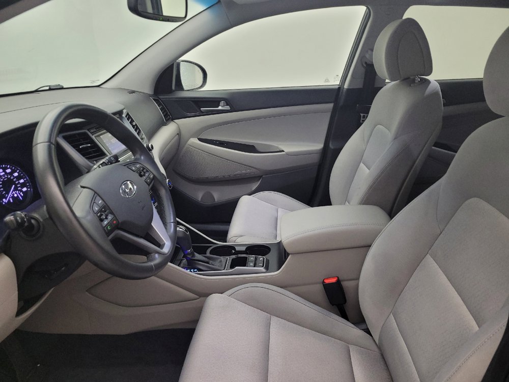 Used 2017 Hyundai Tucson Value AWD/4WD image 17