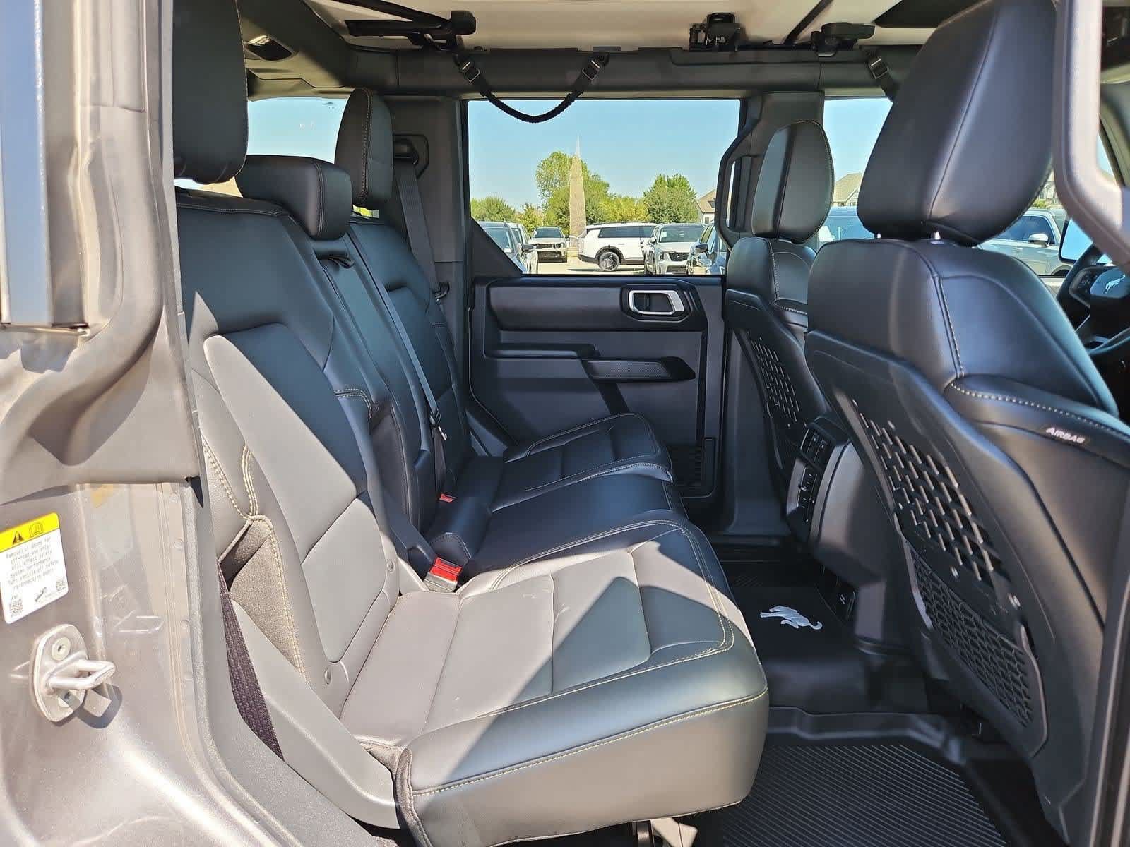 Used 2025 Ford Bronco Badlands AWD/4WD image 20