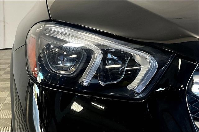 Used 2021 Mercedes-Benz GLE 350 w/ Premium Package image 27