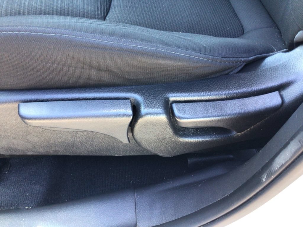 Used 2014 Kia Sorento LX AWD/4WD image 17