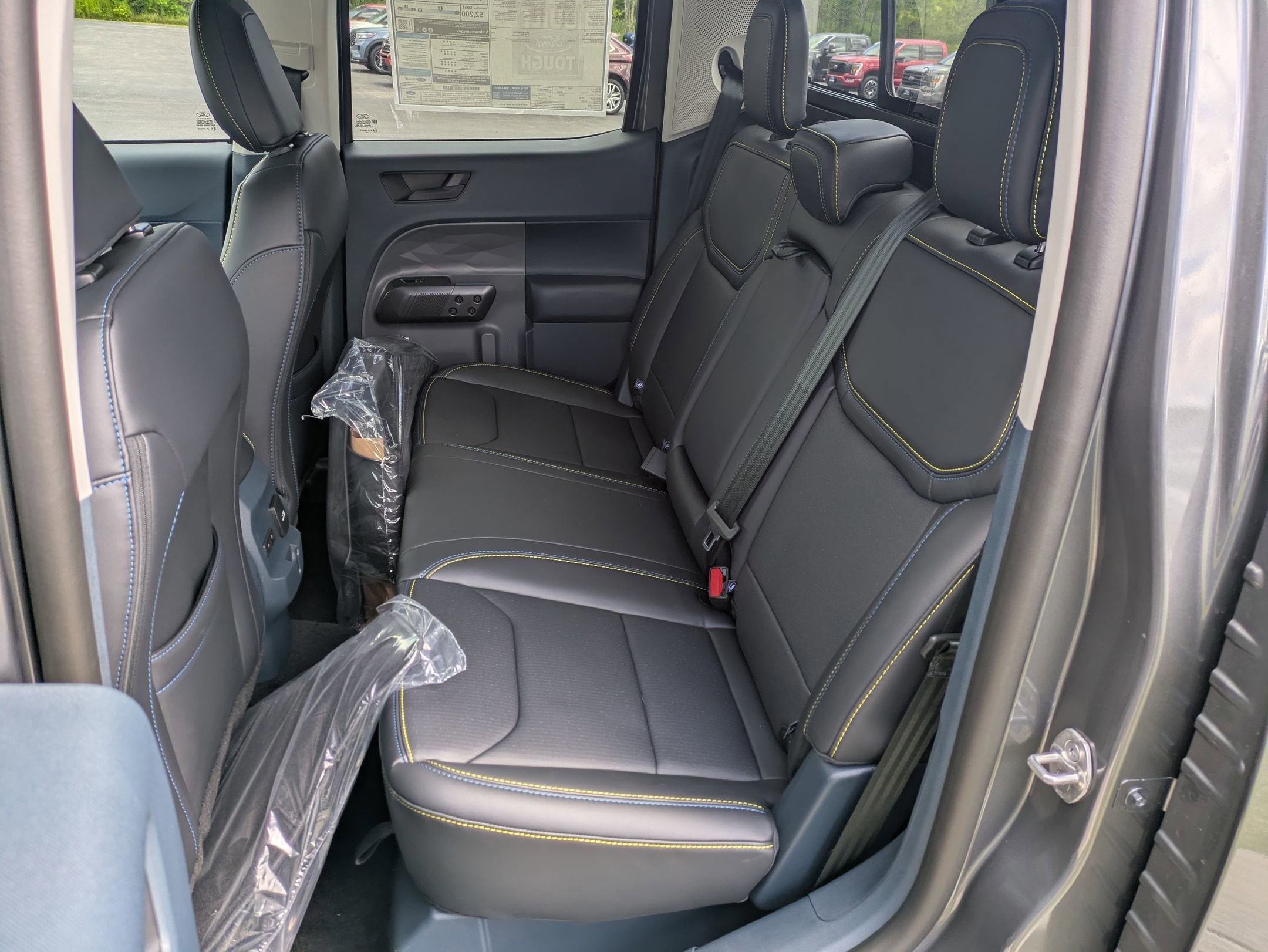 New 2025 Ford Maverick Lobo image 5