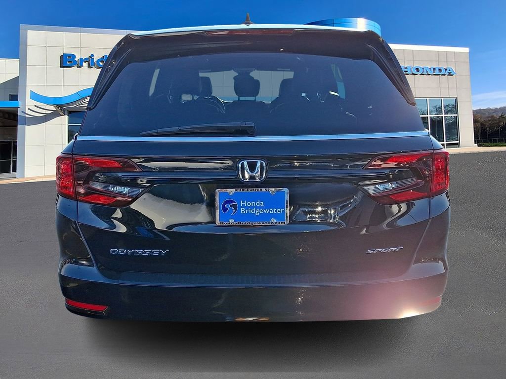 Used 2023 Honda Odyssey Sport image 5