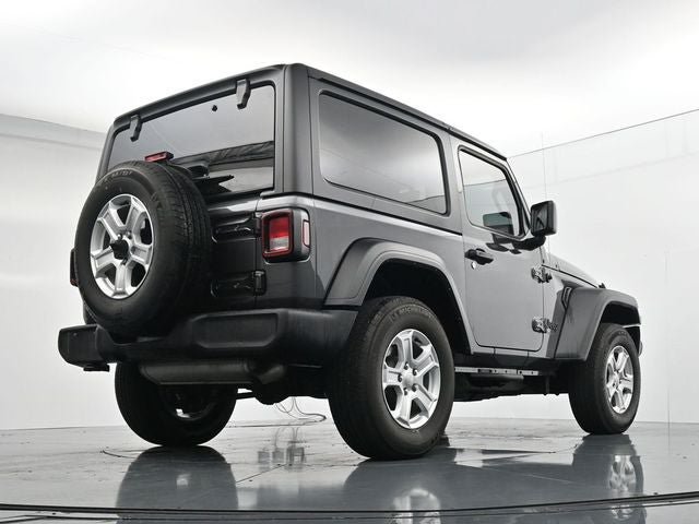 Used 2023 Jeep Wrangler Sport AWD/4WD image 39