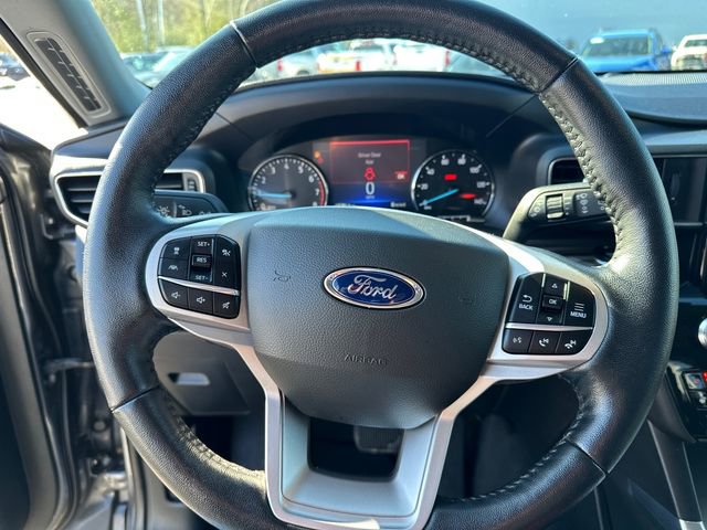 Used 2022 Ford Explorer Limited w/ Limited Technology Package image 29