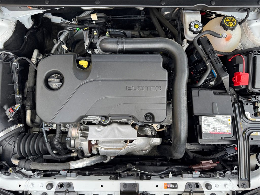 Used 2022 Chevrolet Malibu LT image 9
