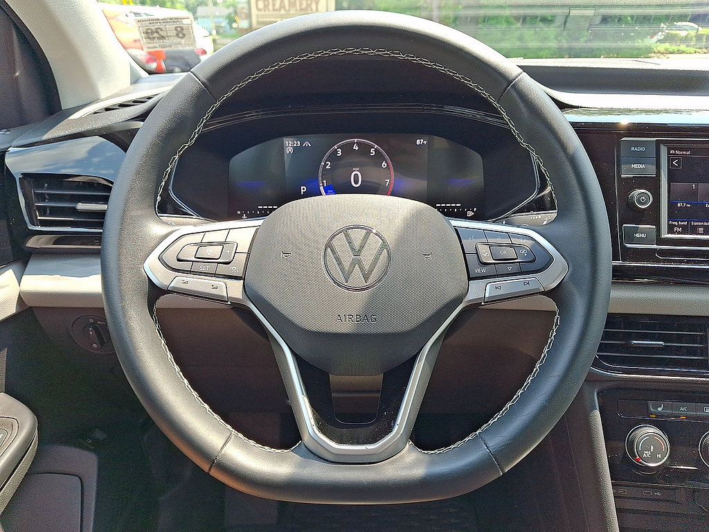 Used 2024 Volkswagen Taos S AWD/4WD image 16