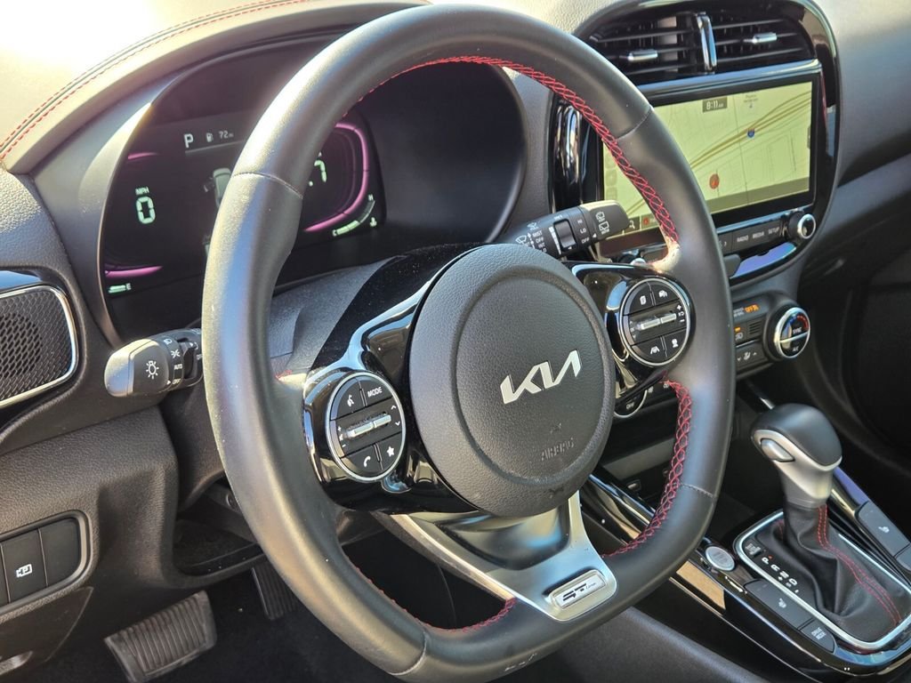 Used 2023 Kia Soul GT-Line w/ GT-Line Technology Package FWD image 24