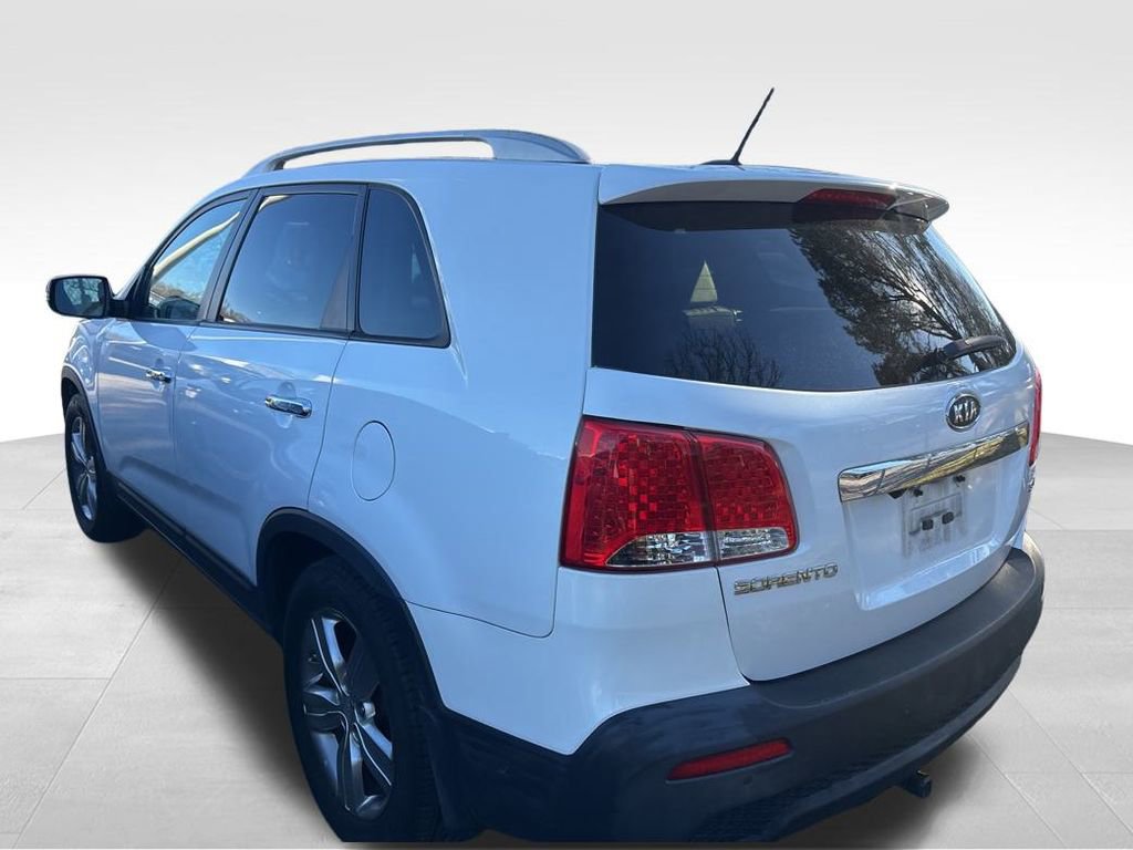 Used 2012 Kia Sorento EX w/ EX V6 Premium Pkg image 15