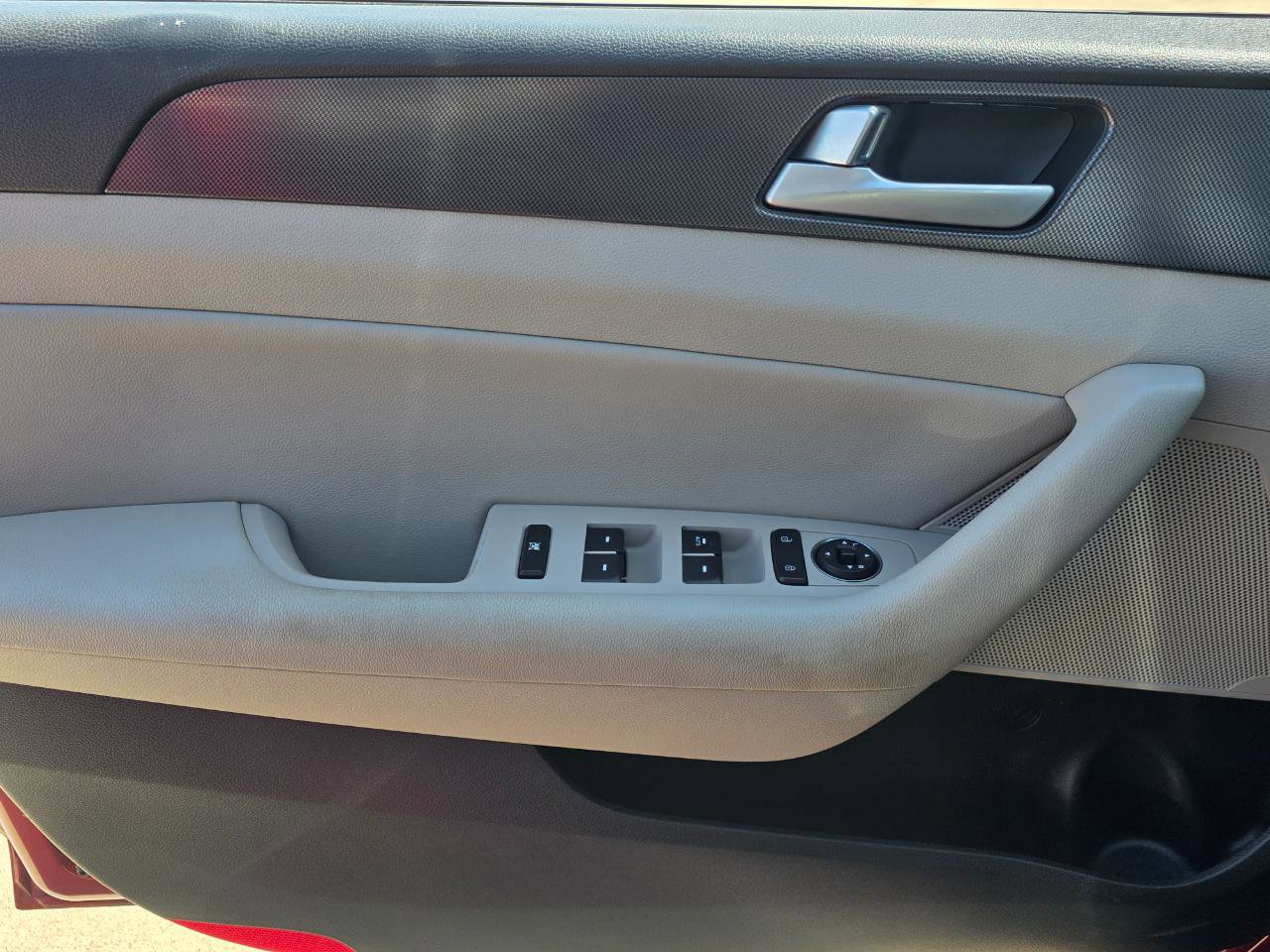 Used 2015 Hyundai Sonata Sport image 10