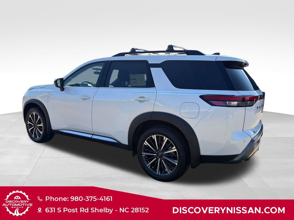New 2026 Nissan Pathfinder Platinum w/ Cargo Package AWD/4WD image 8