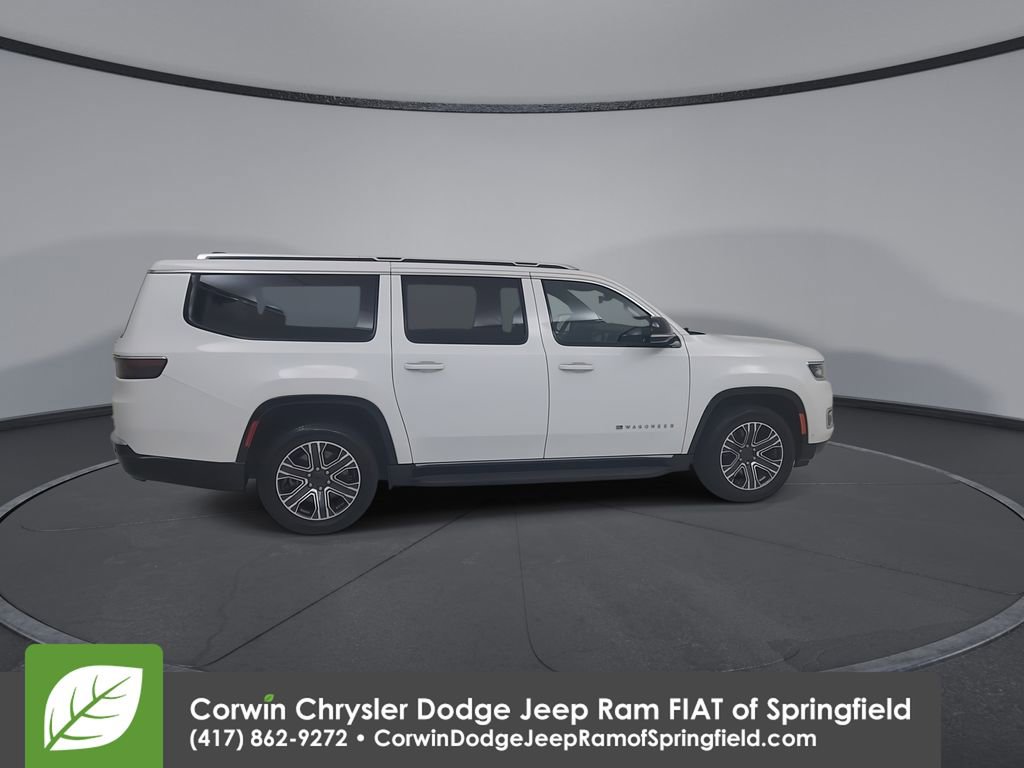 Used 2024 Jeep Wagoneer L Series II w/ Flexible Seating Group image 16