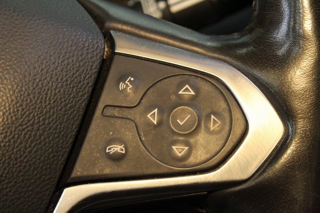 Used 2020 Chevrolet Traverse RS image 25