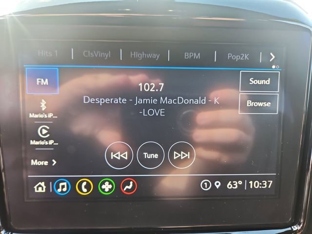 Used 2023 Chevrolet Traverse LT image 20