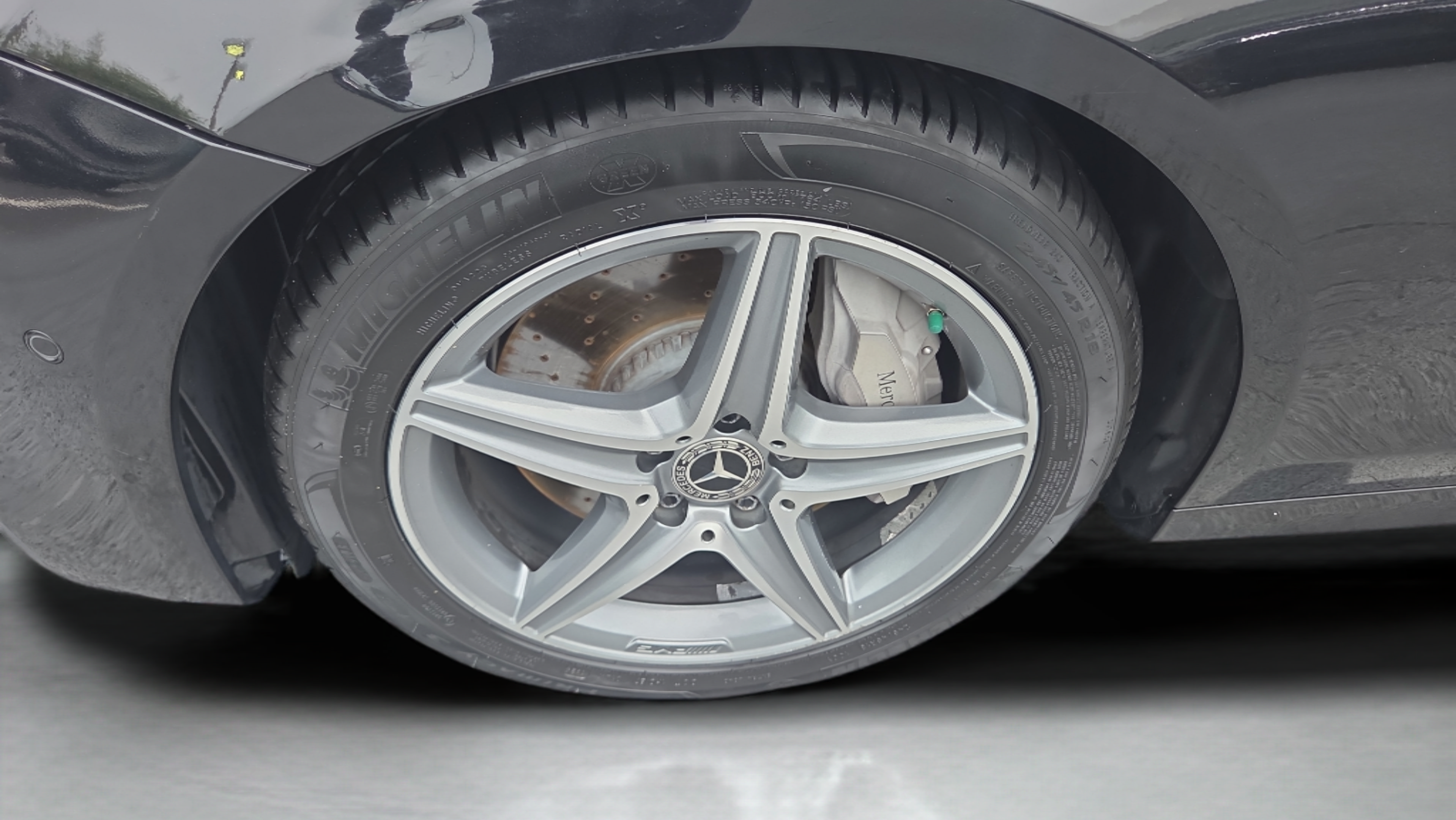 Used 2018 Mercedes-Benz E 300 image 36